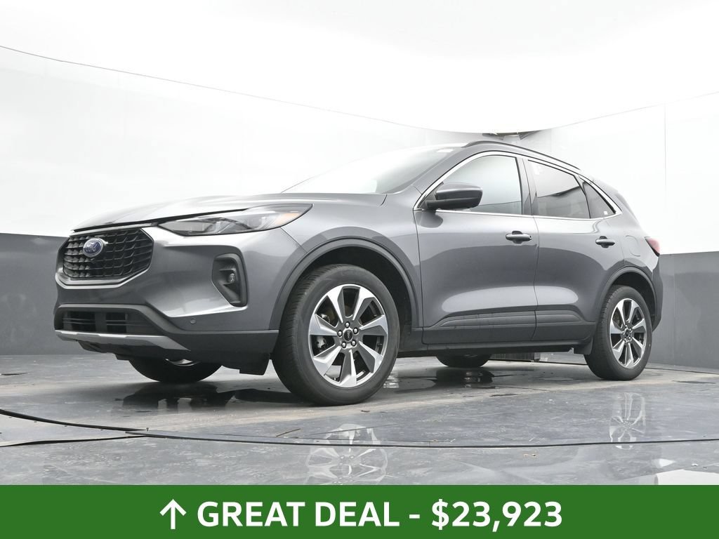 Used 2024 Ford Escape Platinum AWD/4WD image 29