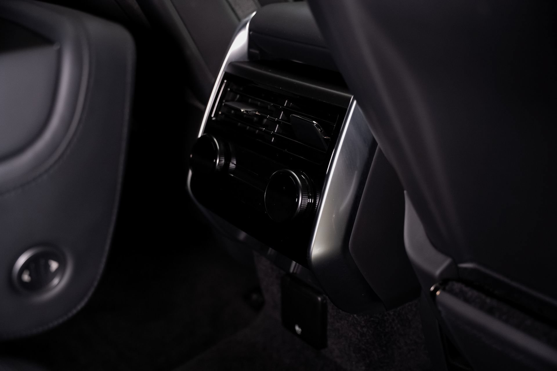 Used 2023 Land Rover Range Rover SV AWD/4WD image 71