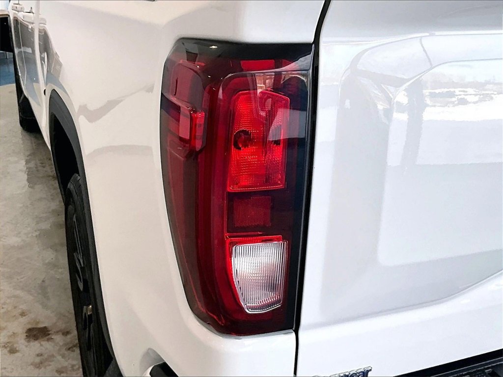 Used 2021 GMC Sierra 1500 Elevation image 33