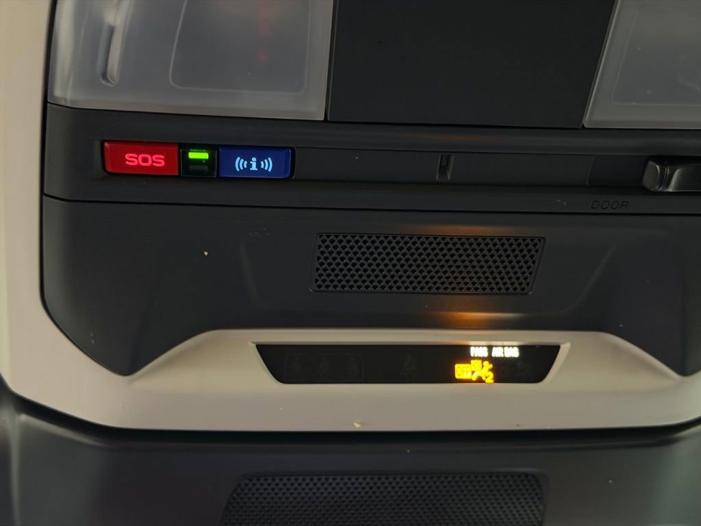 Used 2024 Subaru Crosstrek 2.0i Premium w/ Popular Package #3 image 32