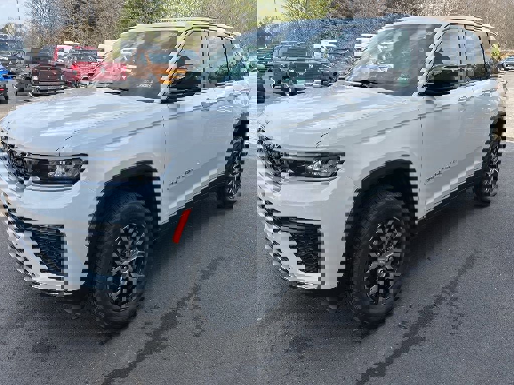 New 2026 Jeep Grand Cherokee Limited image 6