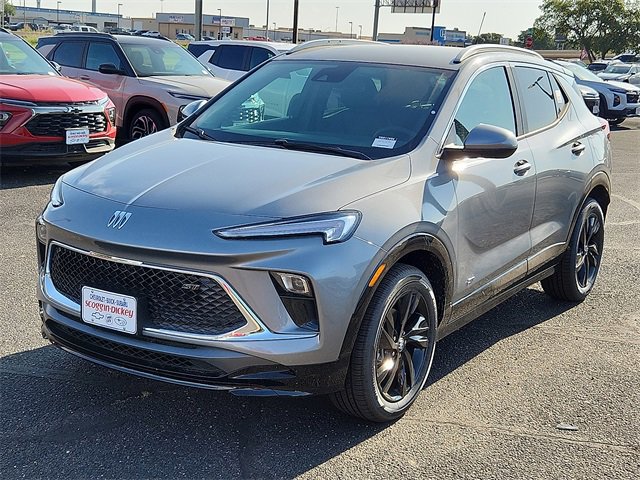New 2026 Buick Encore GX Sport Touring image 1