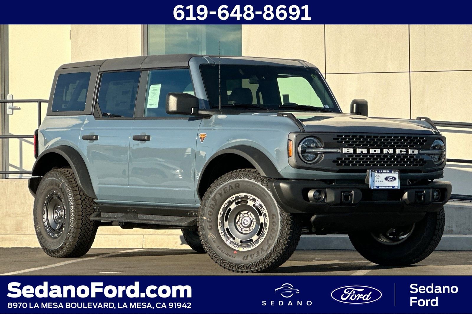 New 2025 Ford Bronco Badlands w/ Sasquatch Package
