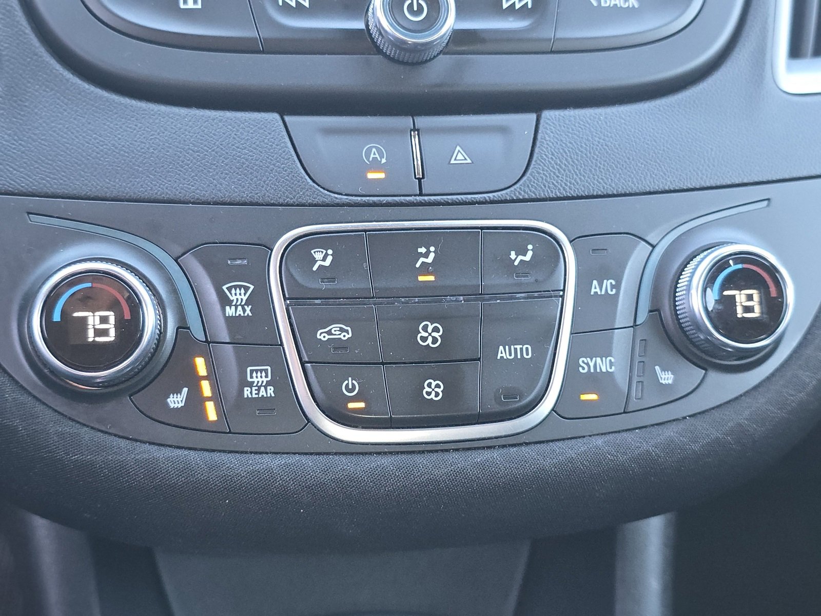 Used 2023 Chevrolet Malibu LT image 13