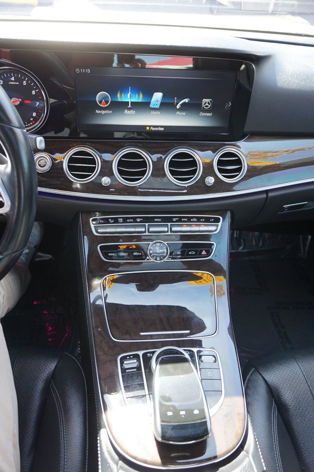 Used 2019 Mercedes-Benz E 300 image 27