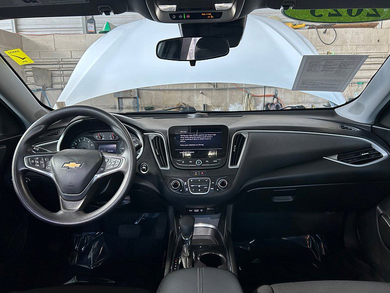 Used 2023 Chevrolet Malibu LT FWD image 23