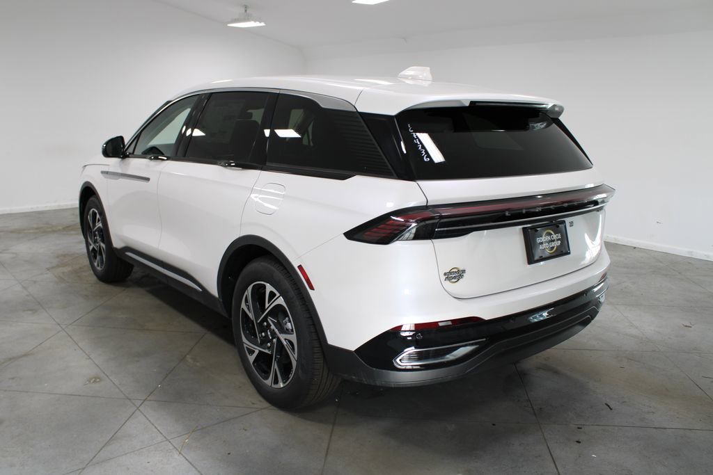 New 2026 Lincoln Nautilus Premier image 6