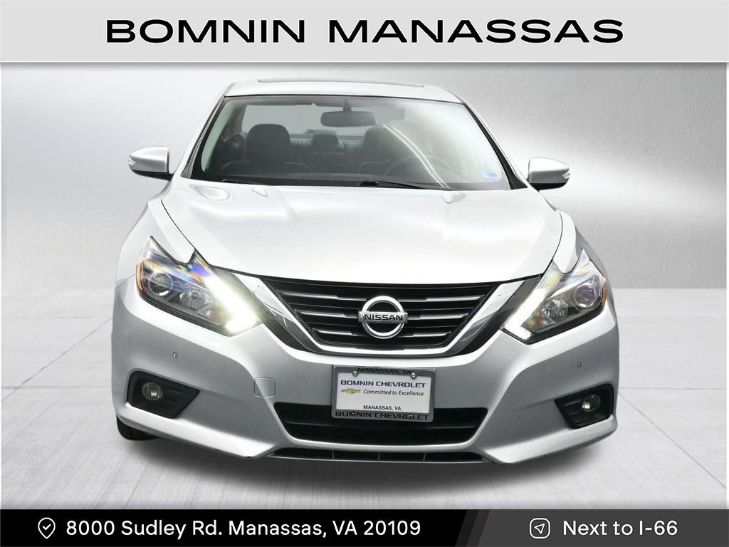 Used 2017 Nissan Altima 3.5 SL image 8