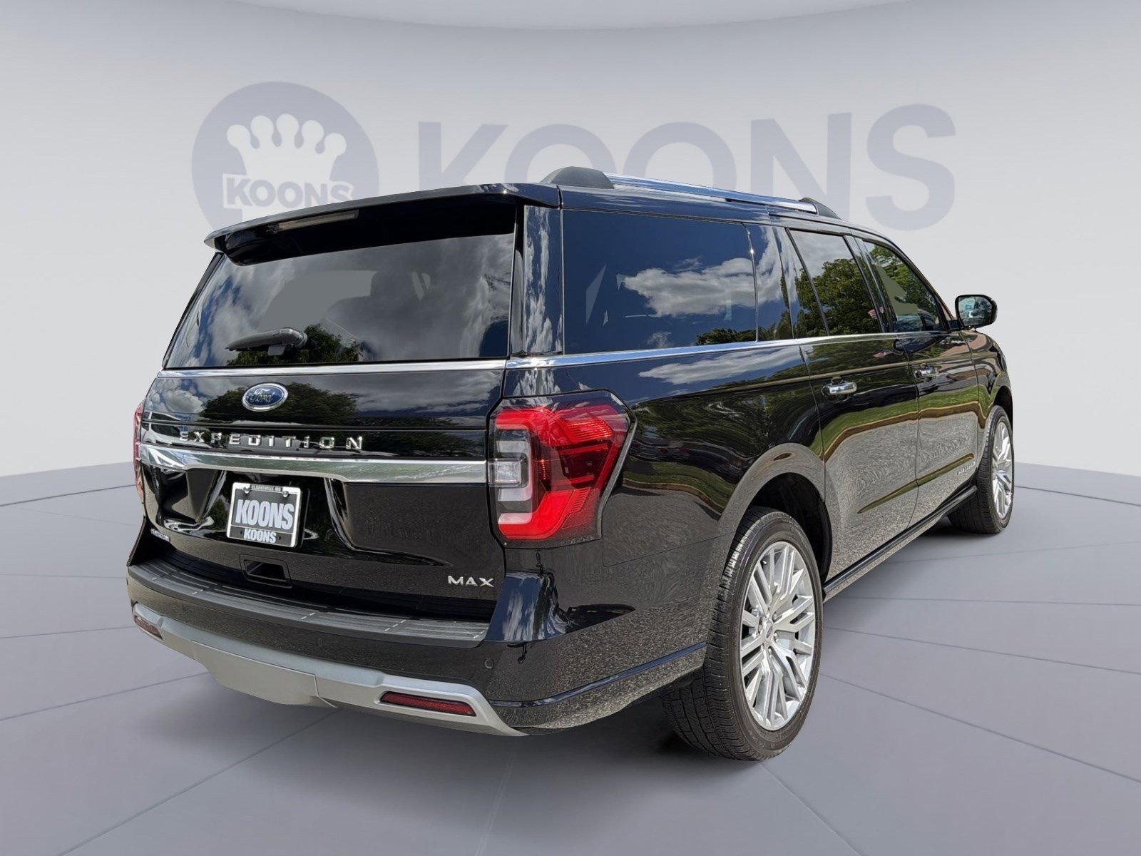 Used 2024 Ford Expedition Max Platinum AWD/4WD image 7