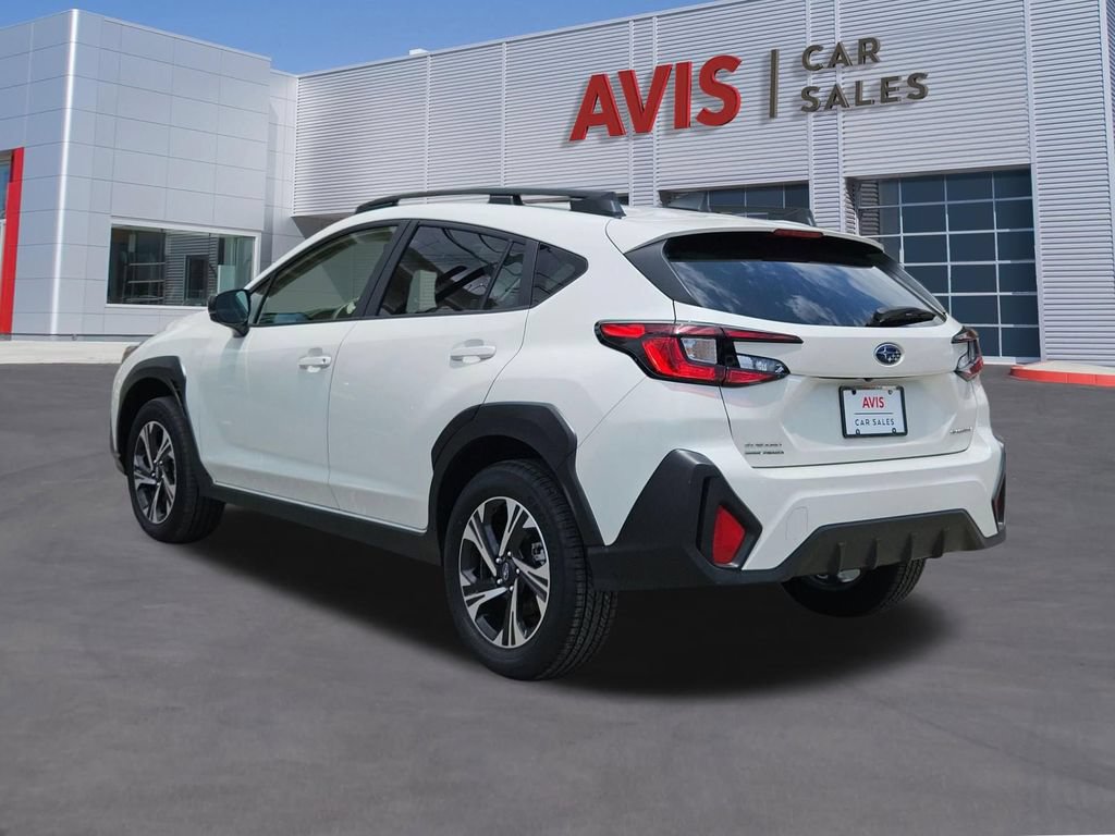 Used 2025 Subaru Crosstrek 2.5i Premium AWD/4WD image 3