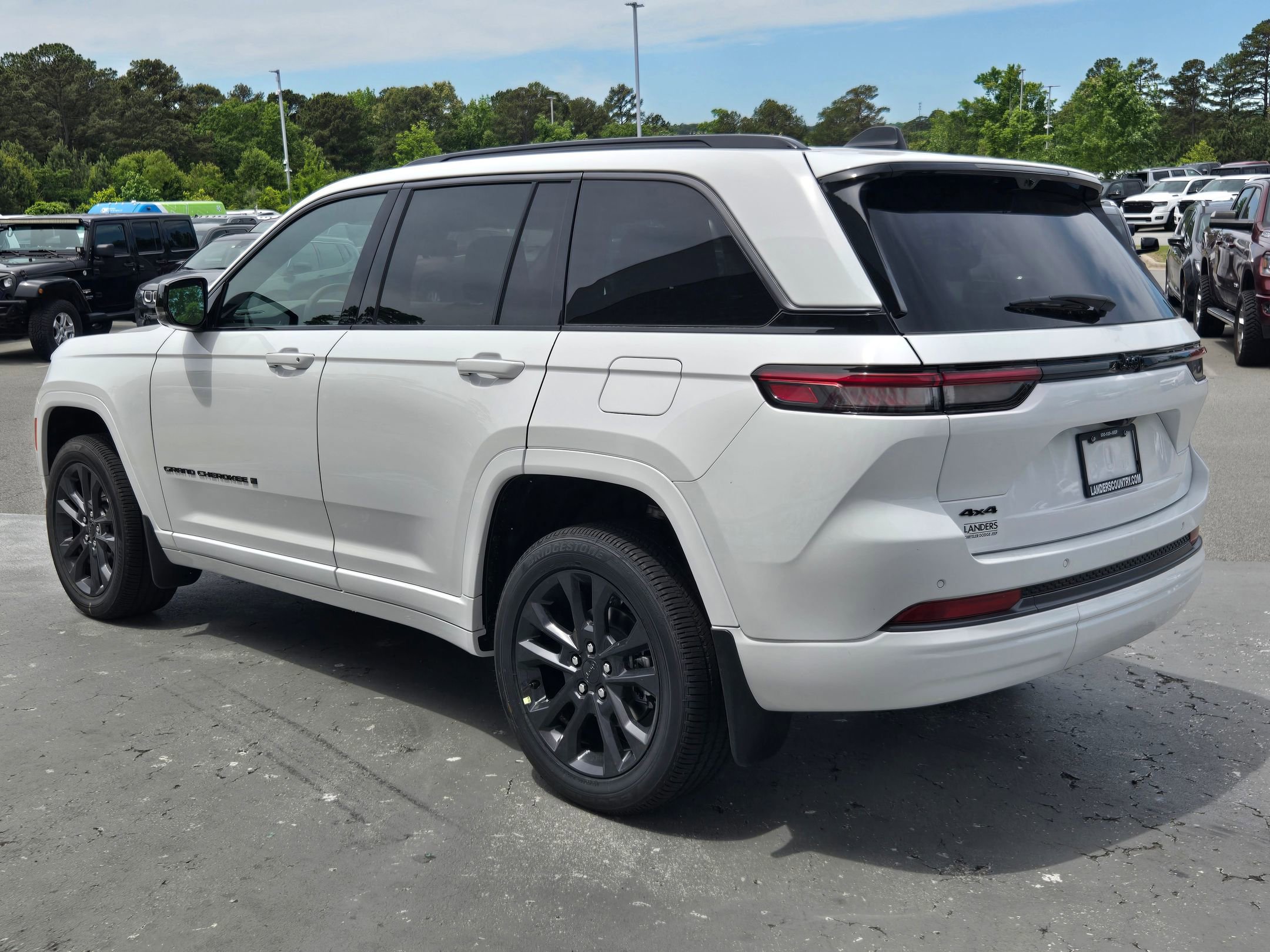 New 2026 Jeep Grand Cherokee Limited AWD/4WD image 5