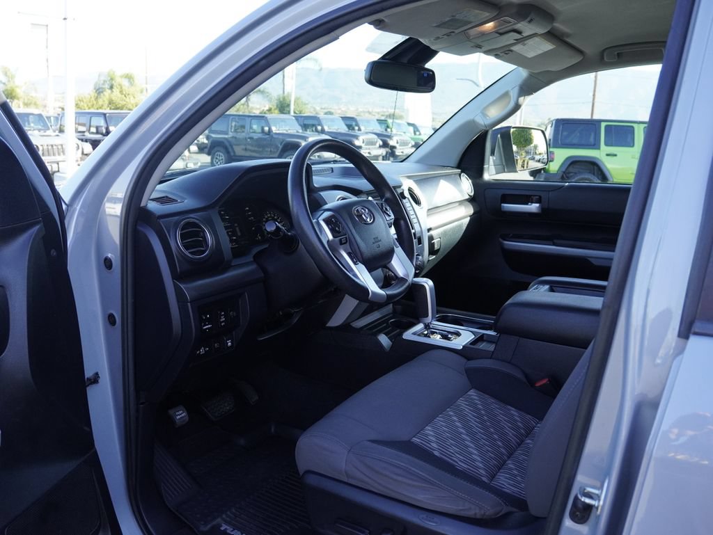 Used 2019 Toyota Tundra SR5 w/ SR5 Upgrade Package RWD image 27