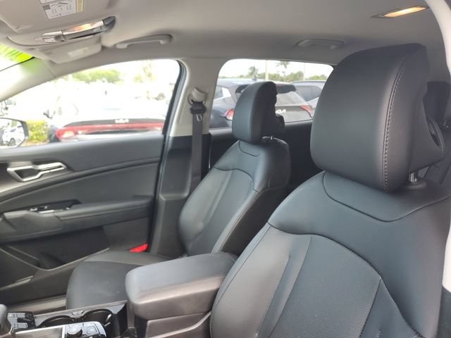 Certified 2024 Kia Sportage EX FWD image 15