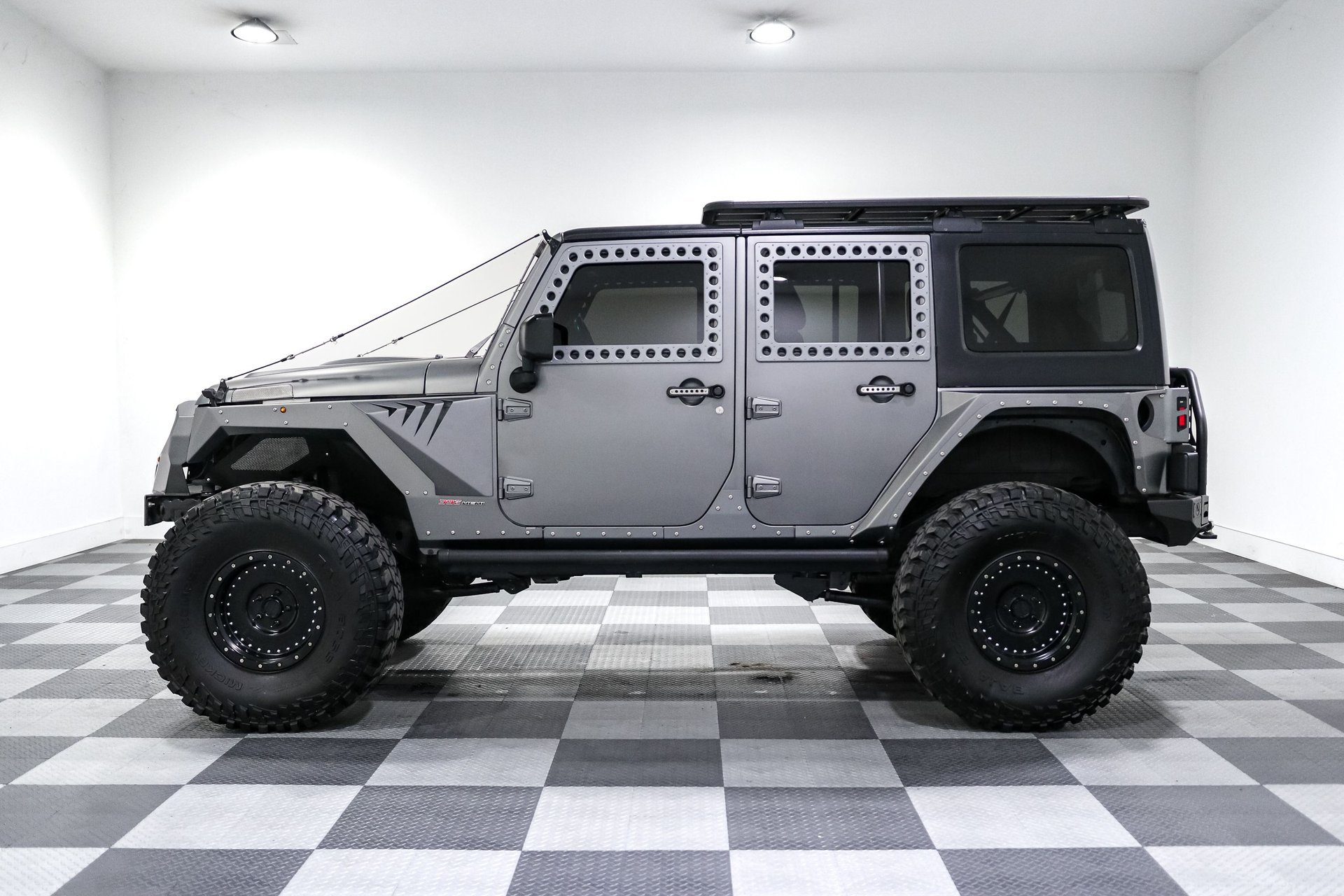 Used 2015 Jeep Wrangler Unlimited Sport w/ Quick Order Package 24S AWD/4WD image 3