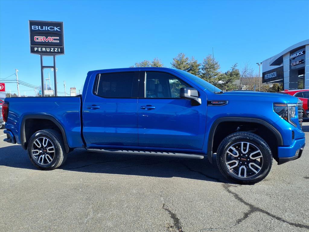 Certified 2023 GMC Sierra 1500 AT4 w/ AT4 Premium Package image 2