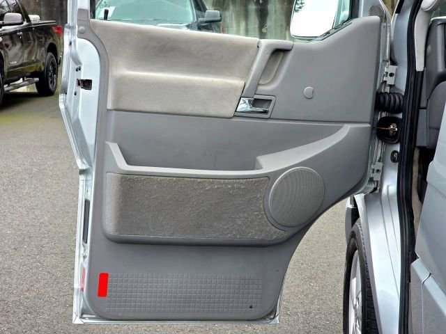 Used 2002 Volkswagen Eurovan MV FWD image 27