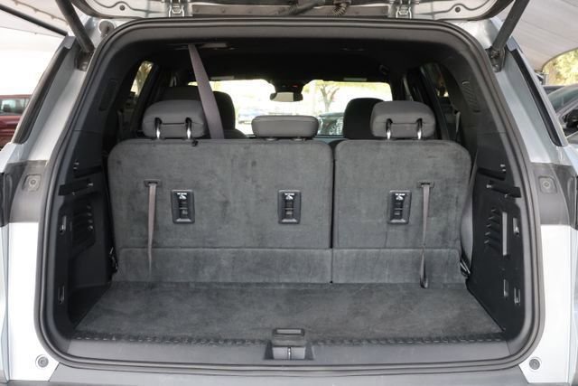 Used 2024 Chevrolet Traverse LT AWD/4WD image 29