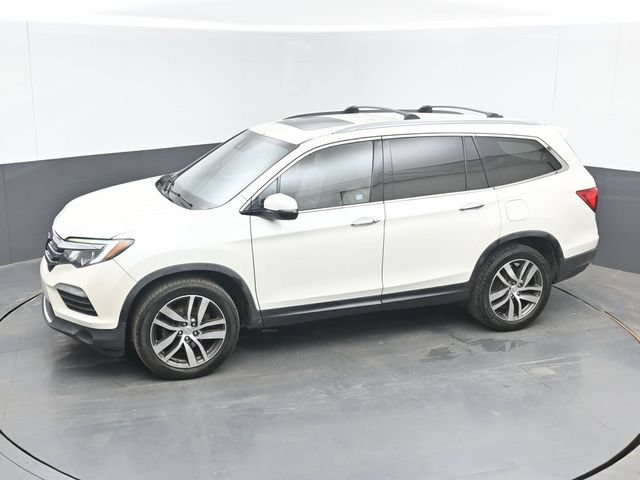 Used 2016 Honda Pilot Touring image 29