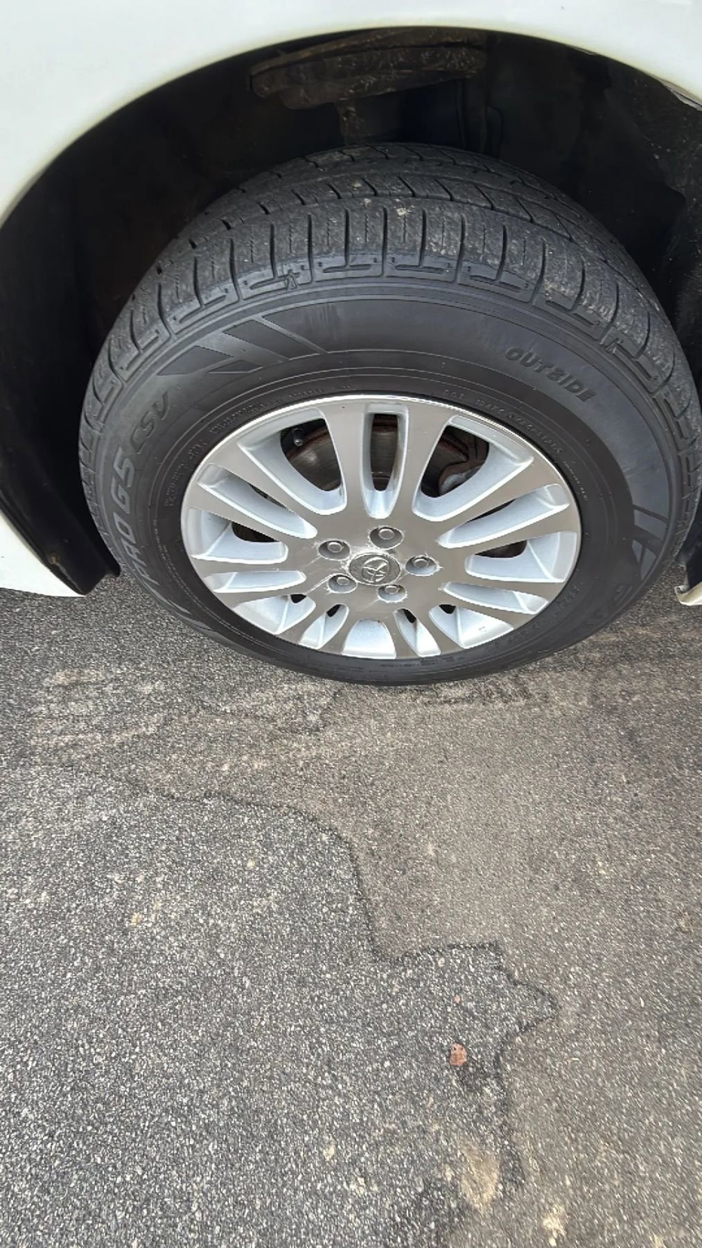 Used 2010 Toyota Sienna XLE FWD image 43