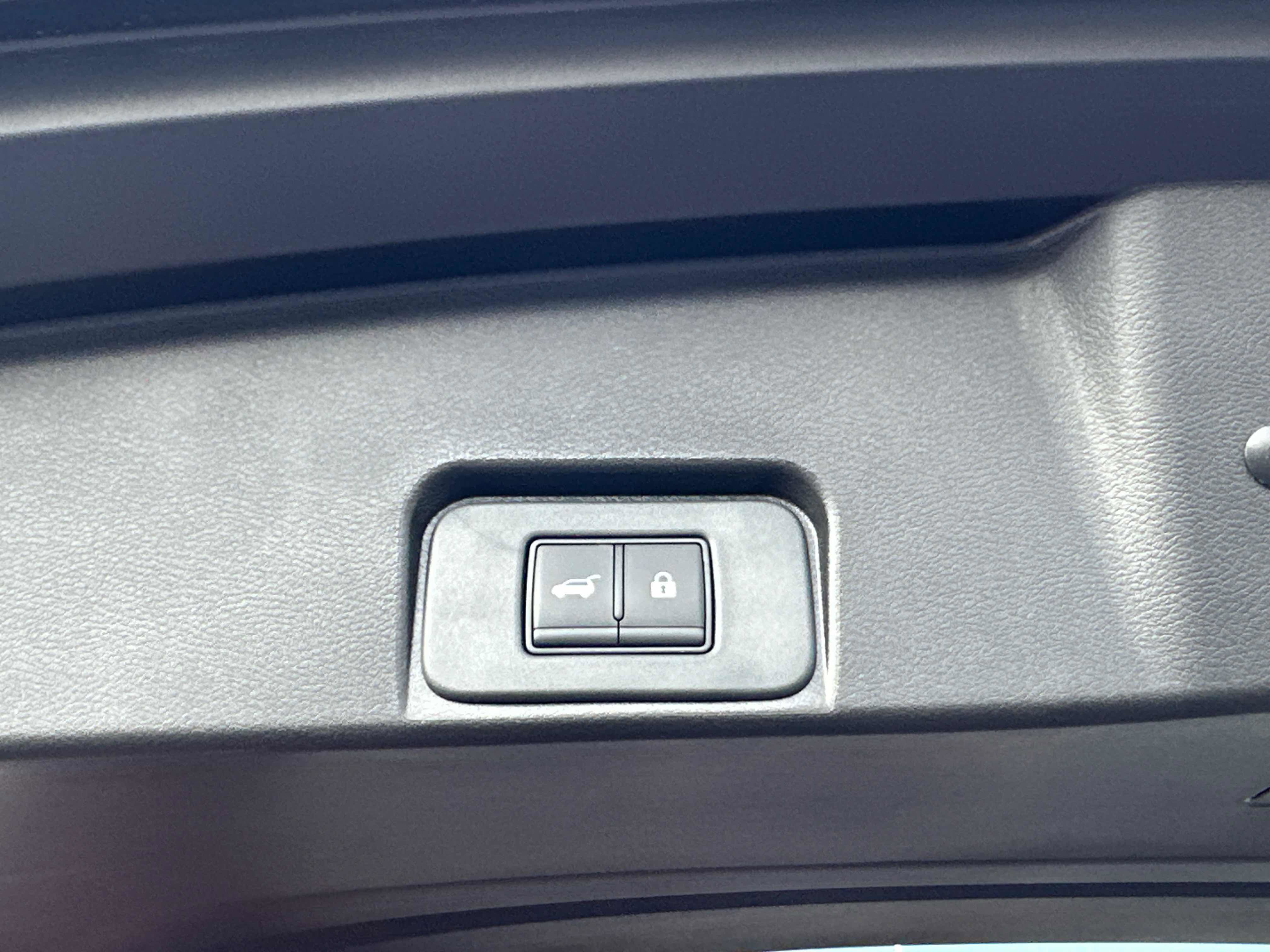 New 2026 Nissan Rogue SV AWD/4WD image 21