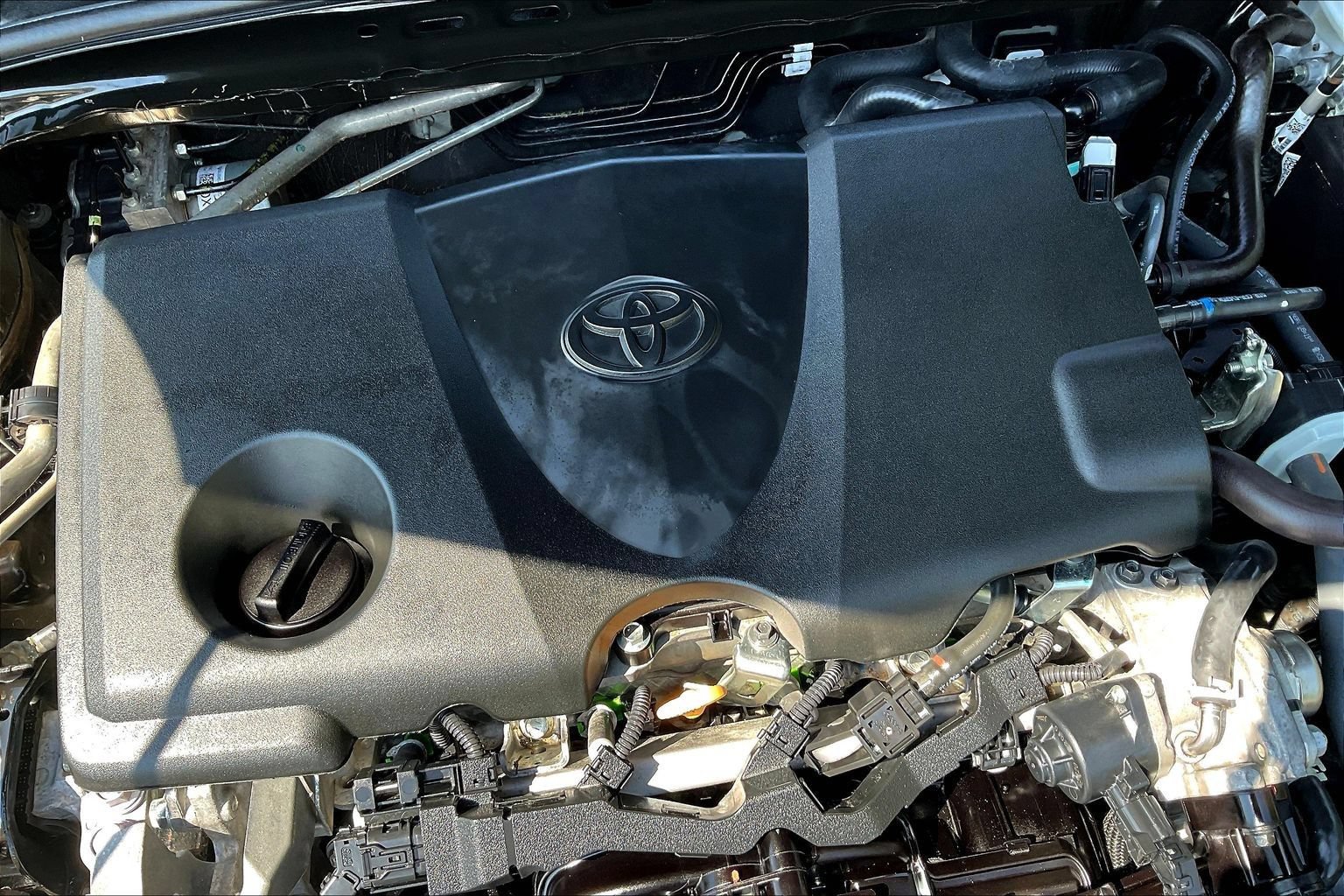 Used 2024 Toyota Camry SE w/ Convenience Package FWD image 30