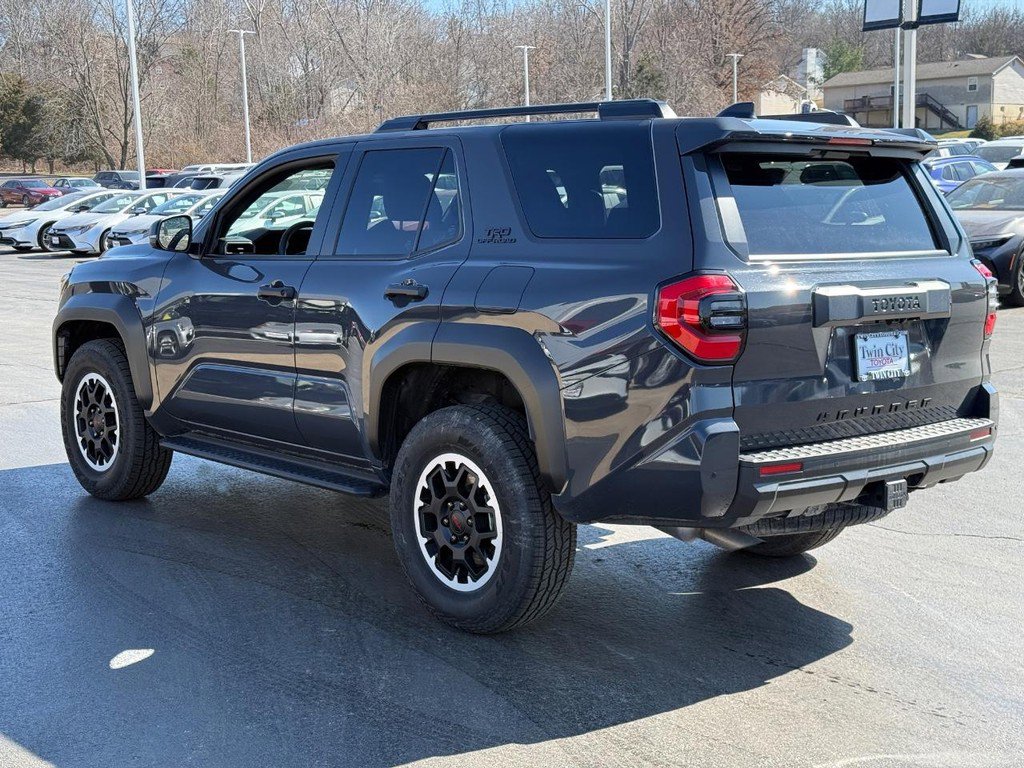 Certified 2025 Toyota 4Runner TRD Off-Road image 6