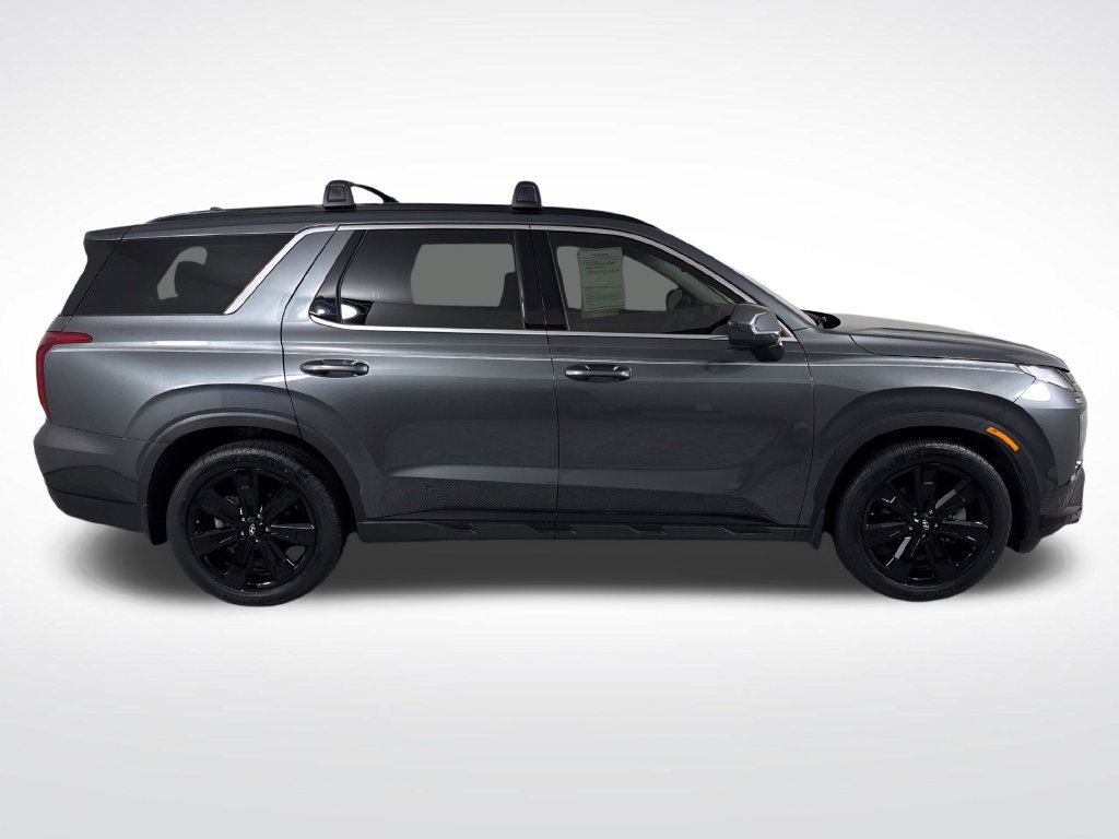 Used 2023 Hyundai Palisade XRT FWD image 2
