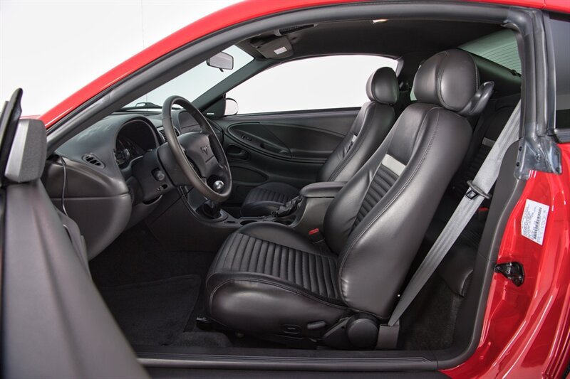 Used 2003 Ford Mustang Mach 1 RWD image 20