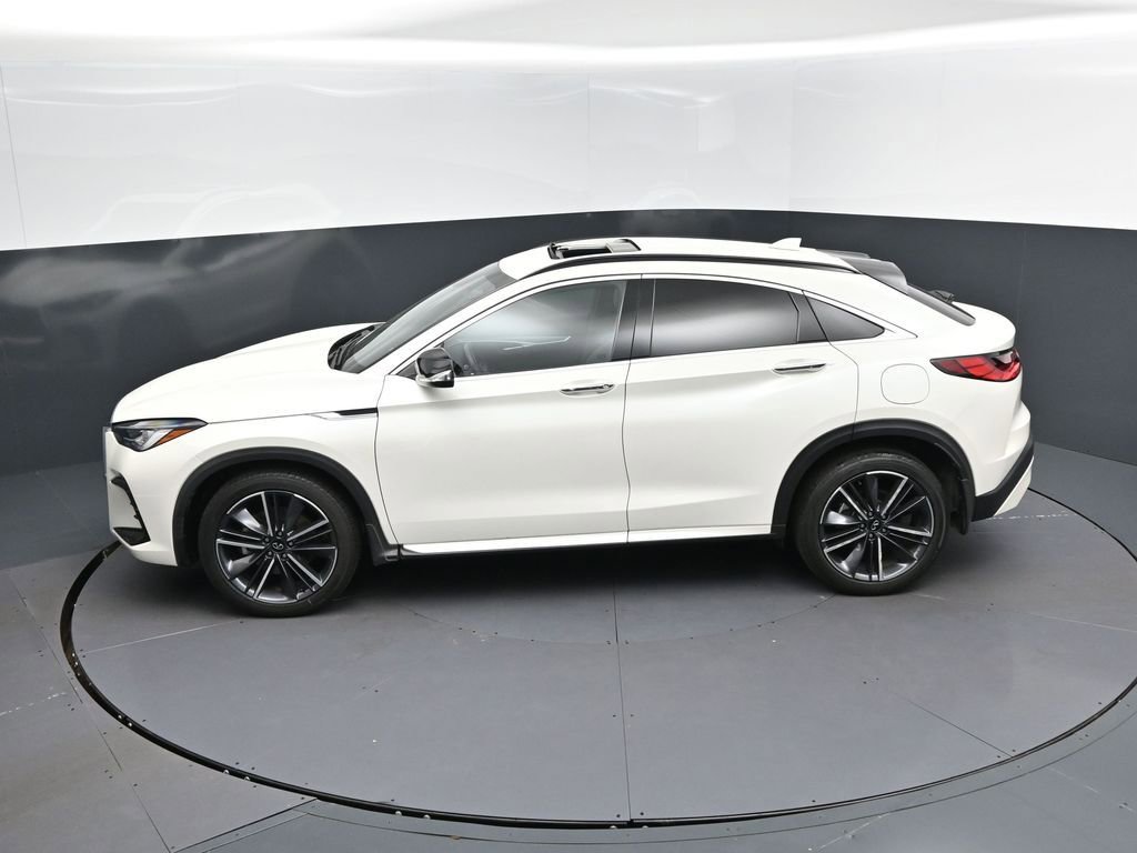 Used 2023 INFINITI QX55 Luxe w/ Cargo Package image 32