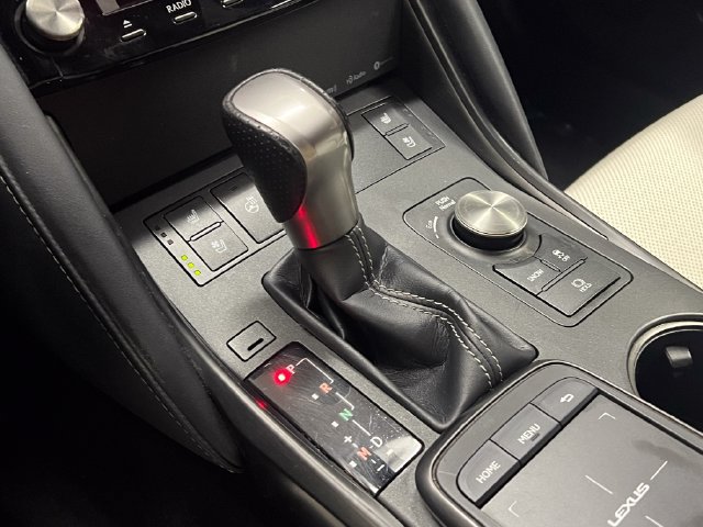 Certified 2022 Lexus IS 350 F Sport w/ Accessory Package RWD image 21