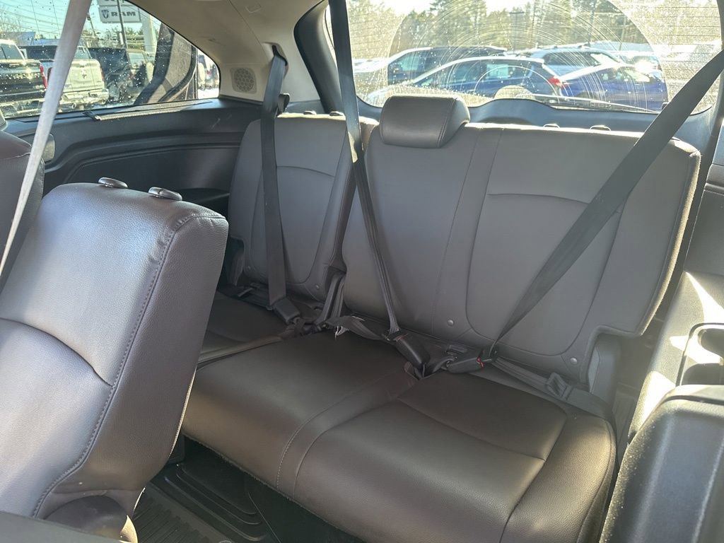 Used 2018 Honda Odyssey Elite image 38