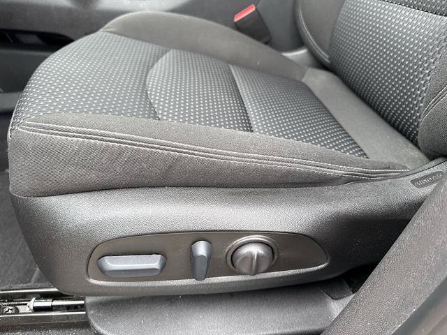 Certified 2023 GMC Terrain SLE w/ Driver Convenience Package FWD image 42
