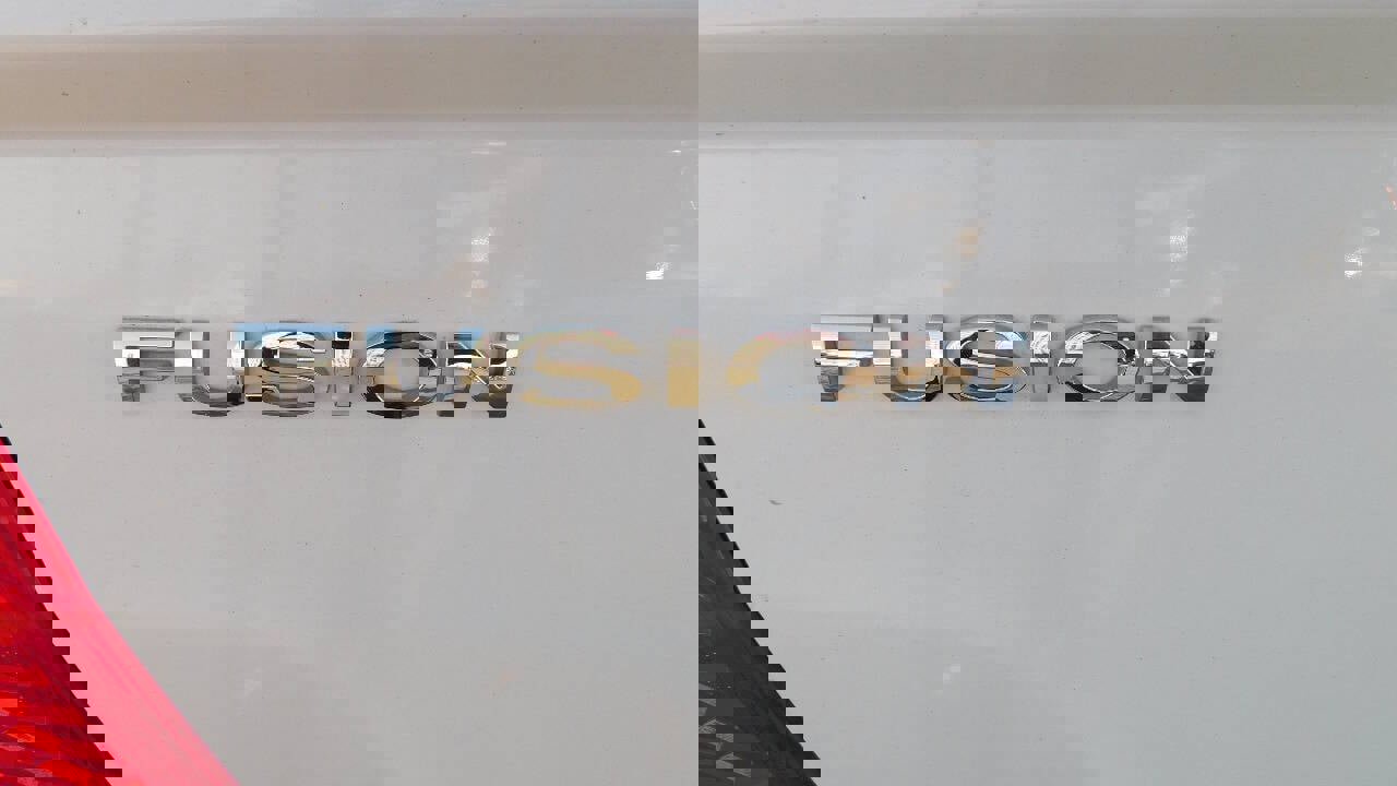 Used 2012 Ford Fusion SEL image 8