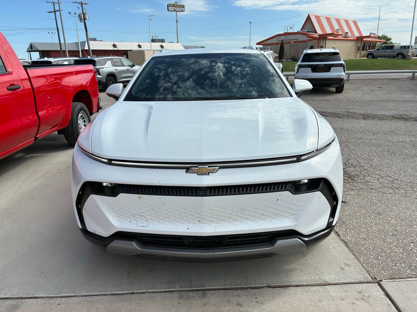 Used 2024 Chevrolet Equinox EV LT FWD image 15