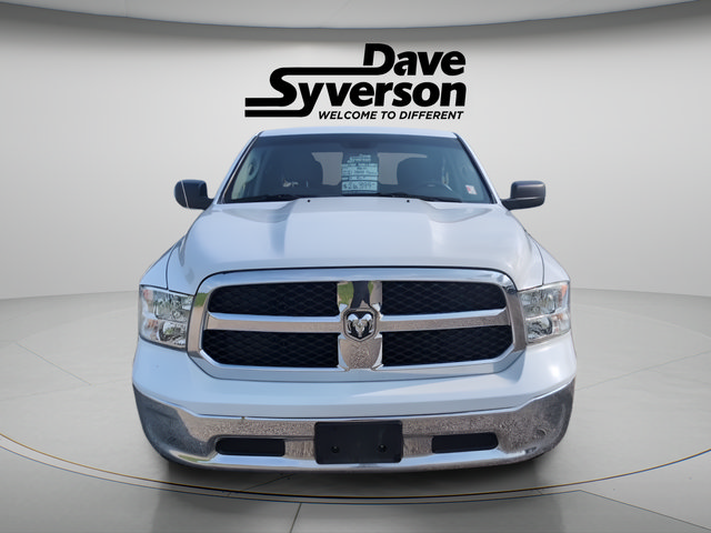 Used 2021 RAM 1500 Classic SLT AWD/4WD image 2