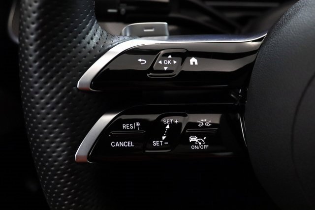 Certified 2025 Mercedes-Benz C 300 4MATIC Sedan image 4