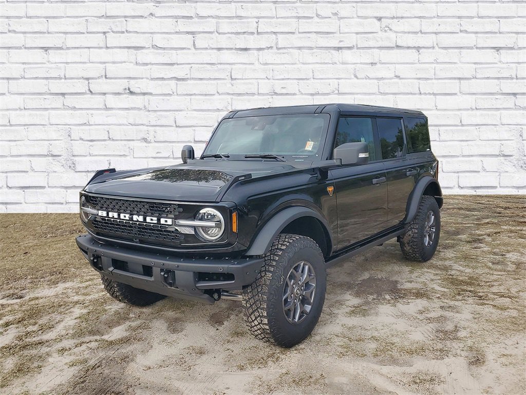 New 2025 Ford Bronco Badlands image 4