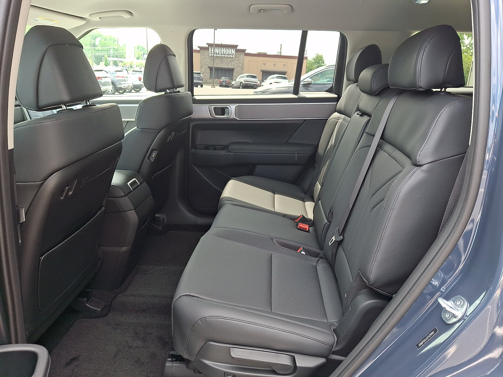 New 2026 Hyundai Santa Fe SEL AWD/4WD image 6
