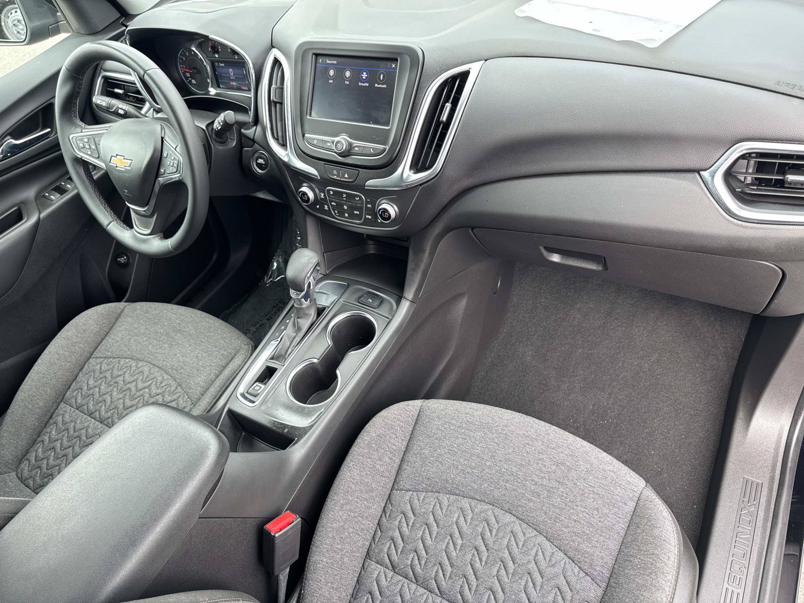 Used 2023 Chevrolet Equinox LT FWD image 29