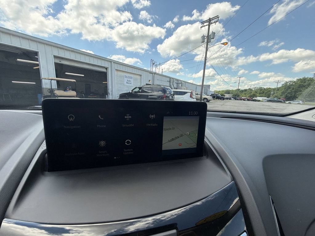 Used 2025 Acura RDX SH-AWD w/ Technology Package image 18