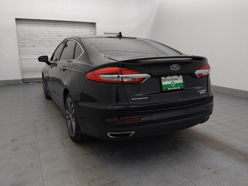 Used 2020 Ford Fusion Titanium FWD image 5