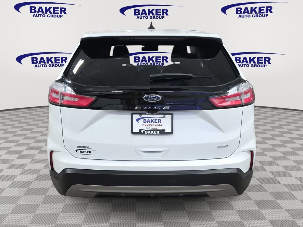 Used 2024 Ford Edge SEL image 6