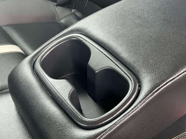 Used 2025 Toyota Camry SE w/ Convenience Package FWD image 13