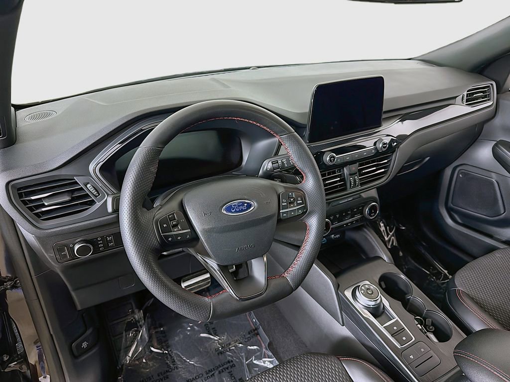 Certified 2023 Ford Escape ST-Line image 16