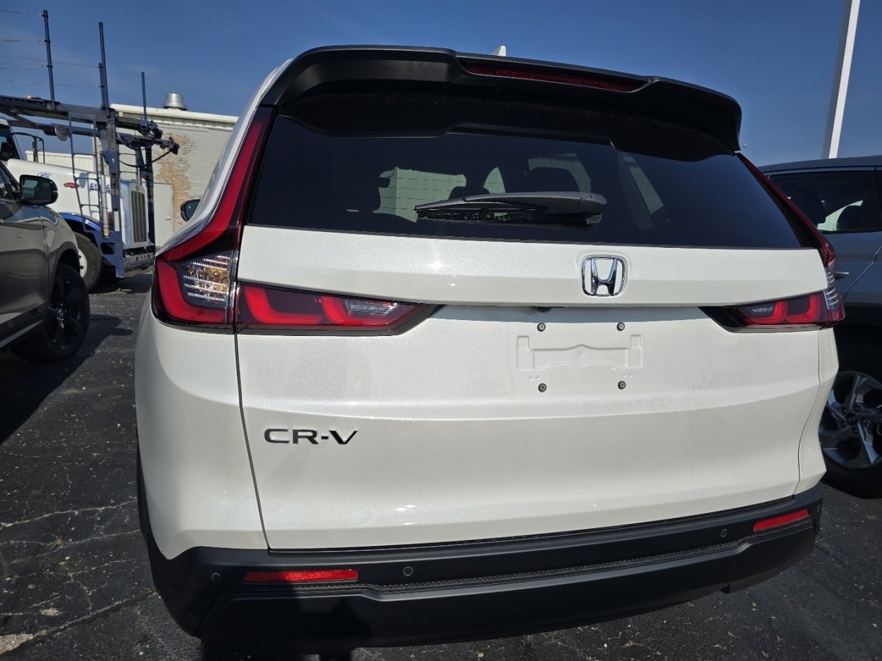 Used 2025 Honda CR-V EX-L image 6
