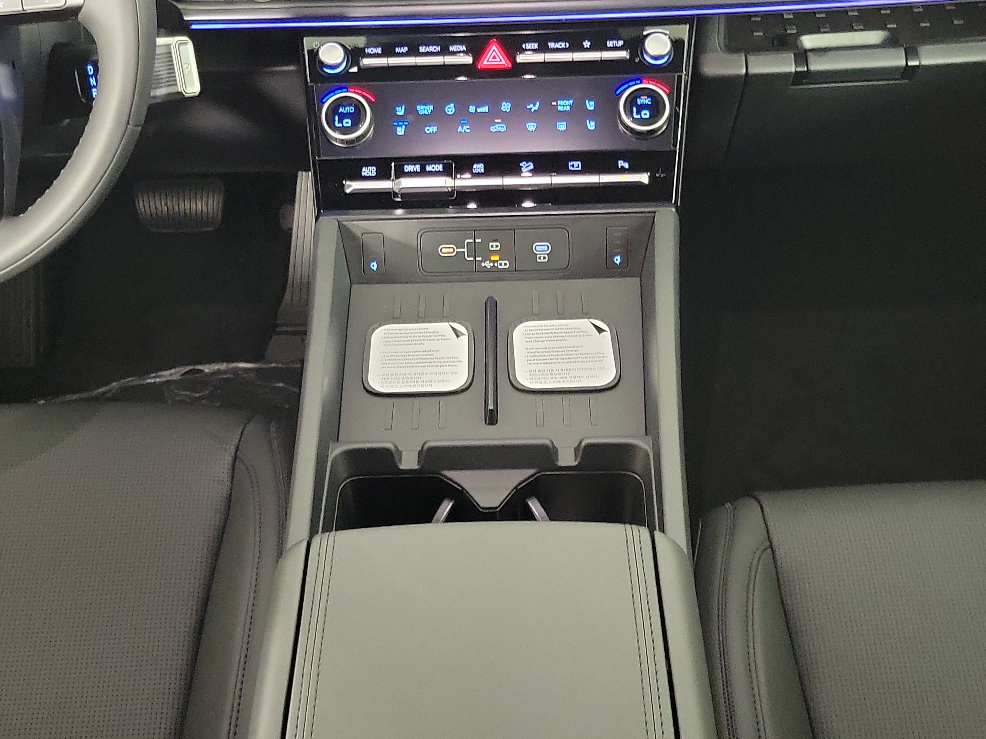 New 2026 Hyundai Santa Fe Calligraphy AWD/4WD image 10