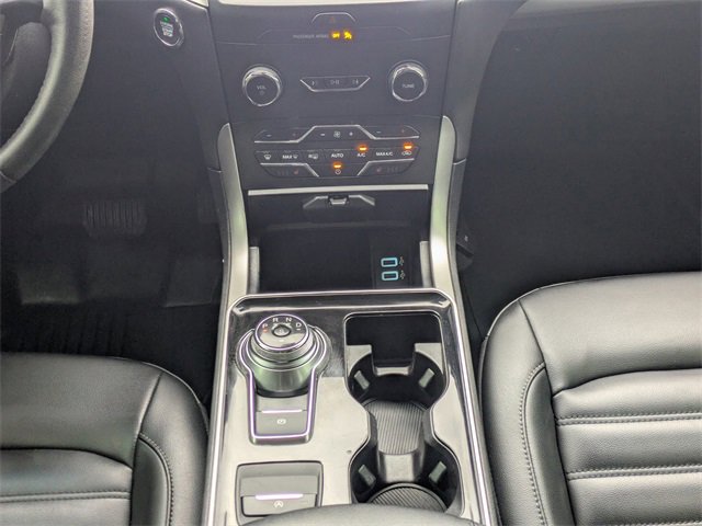 Used 2020 Ford Edge SEL image 18