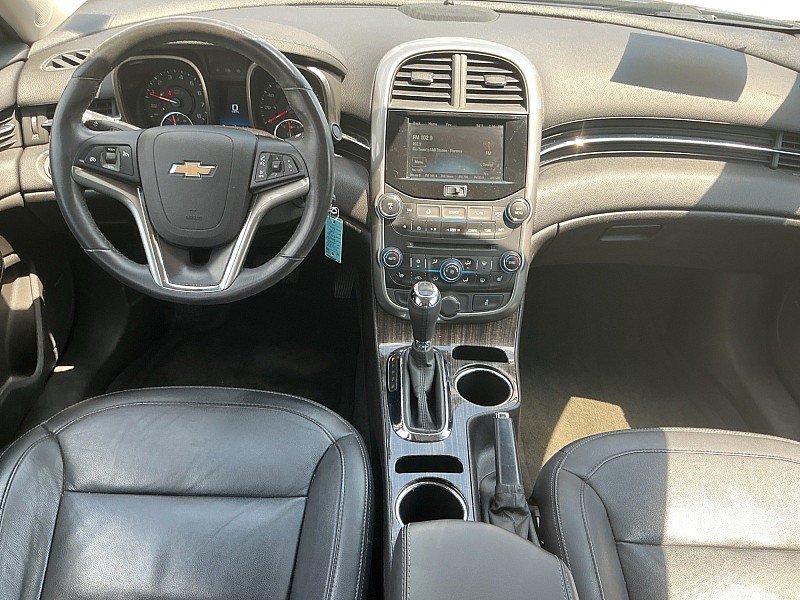 Used 2015 Chevrolet Malibu LT w/ Leather Package FWD image 12