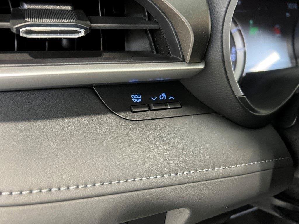 Used 2022 Toyota Highlander XLE image 34