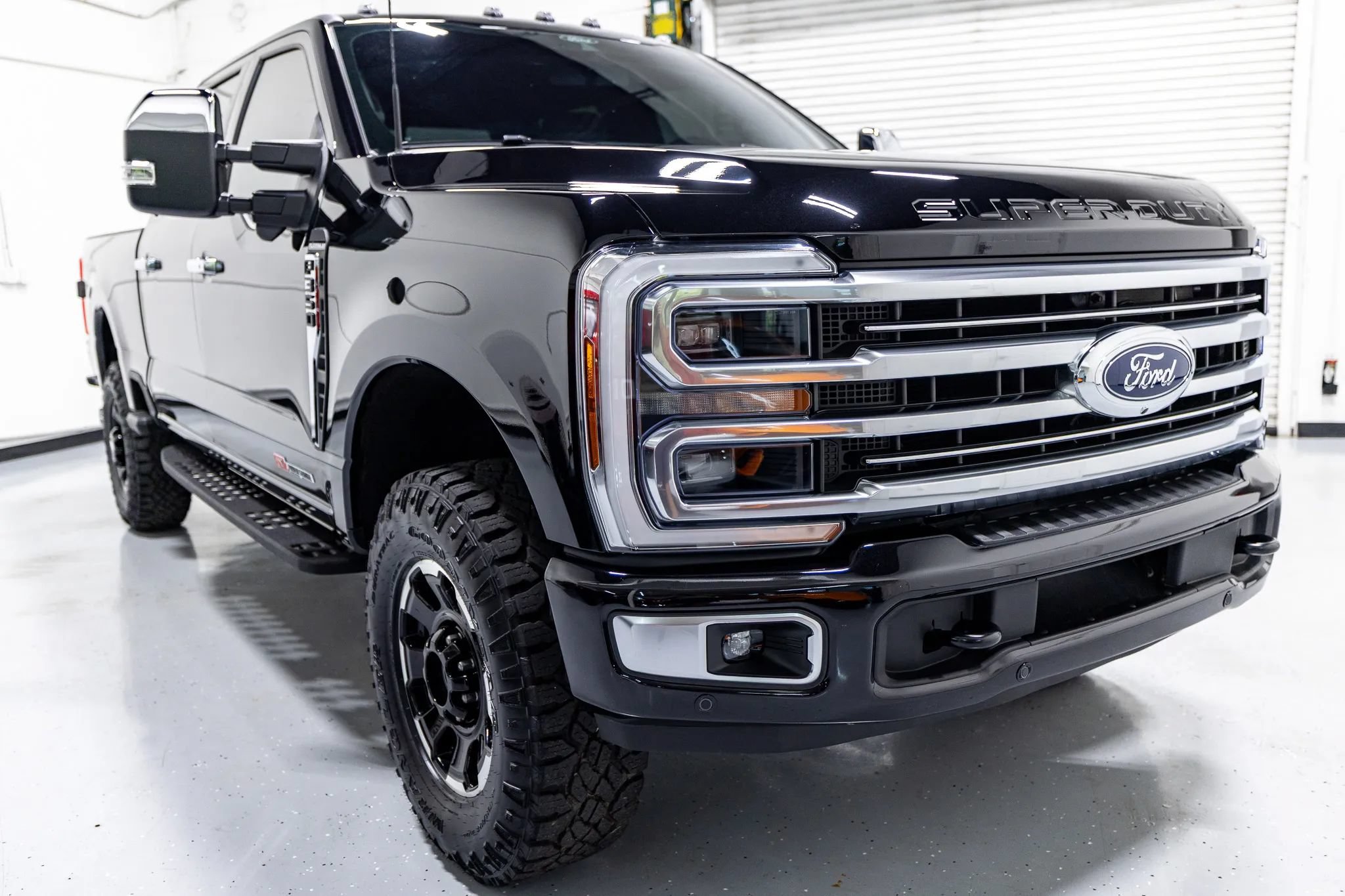 Used 2025 Ford F350 Platinum w/ Platinum Plus Package AWD/4WD image 31